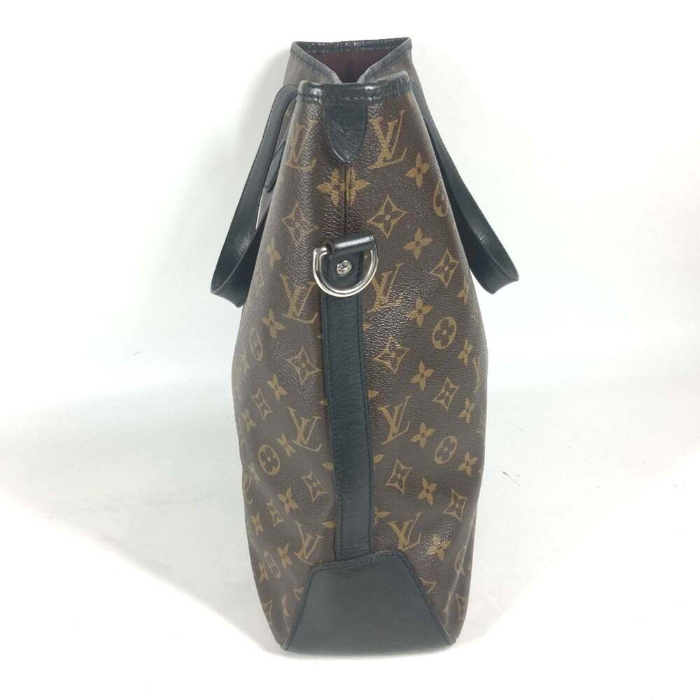 LOUIS VUITTON Brown Monogram Canvas Shoulder Bag - Picture 4 of 16